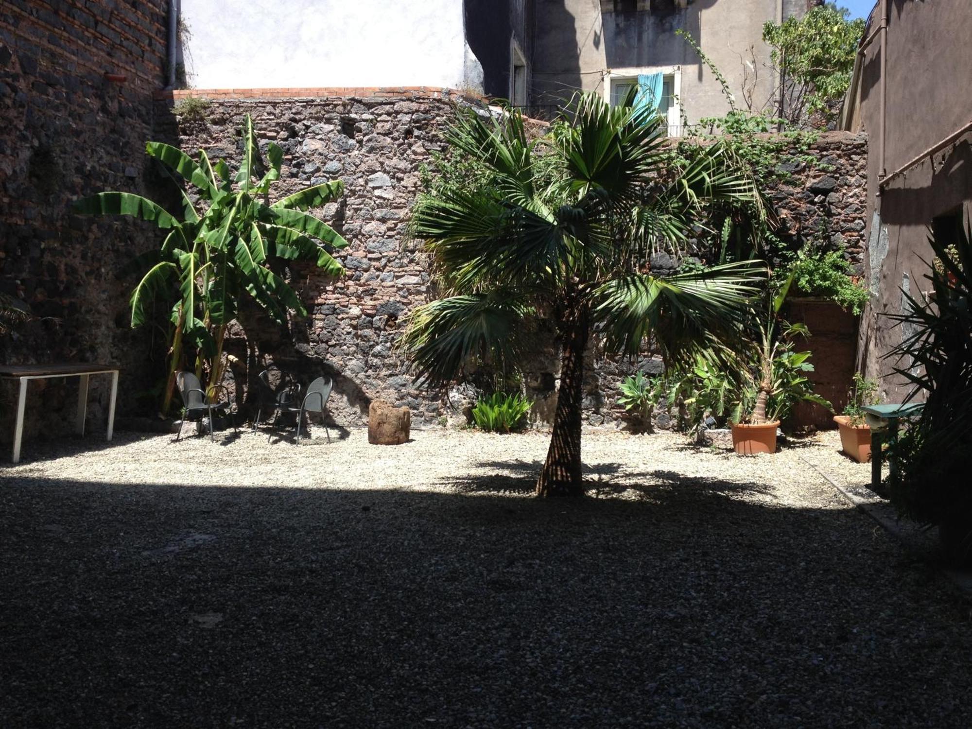 Alcala Living Apartments カターニア エクステリア 写真